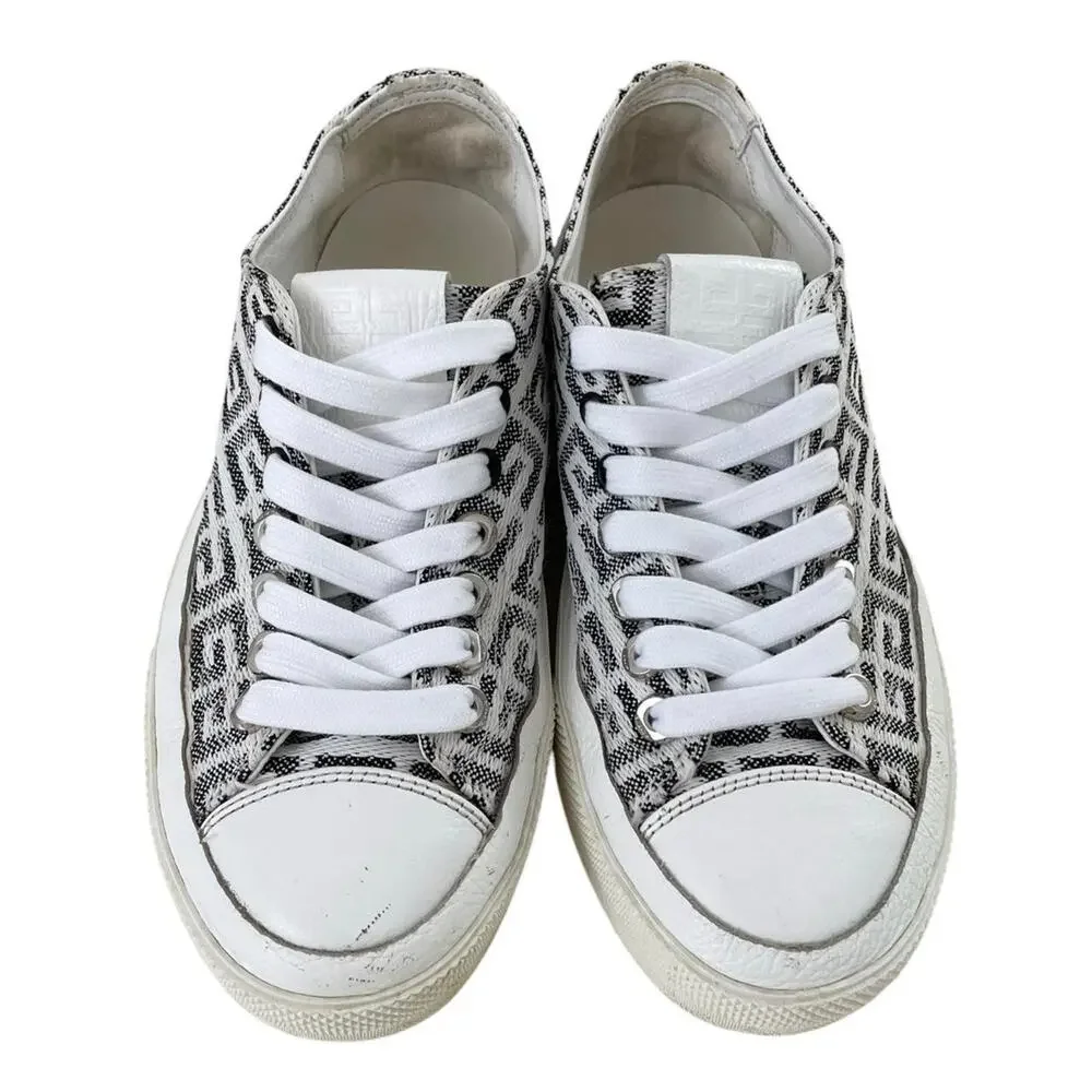 Preowned Givenchy black & white 4G Jacquard City Sneakers sneakers Women Size 36